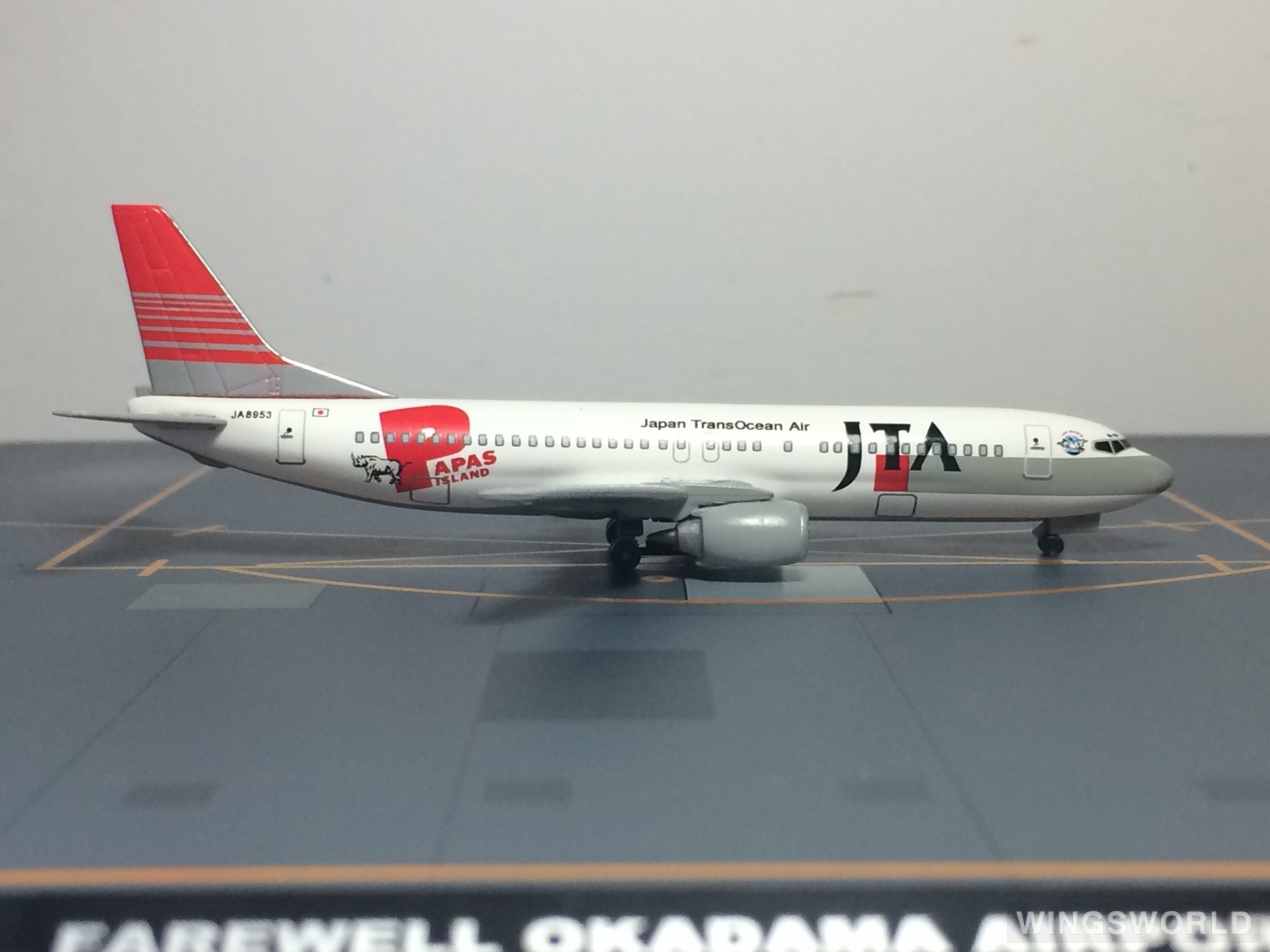 Dragon Models 1:400 55145 Japan Transocean Air 日本越洋航空 Boeing 737-400 JA8953