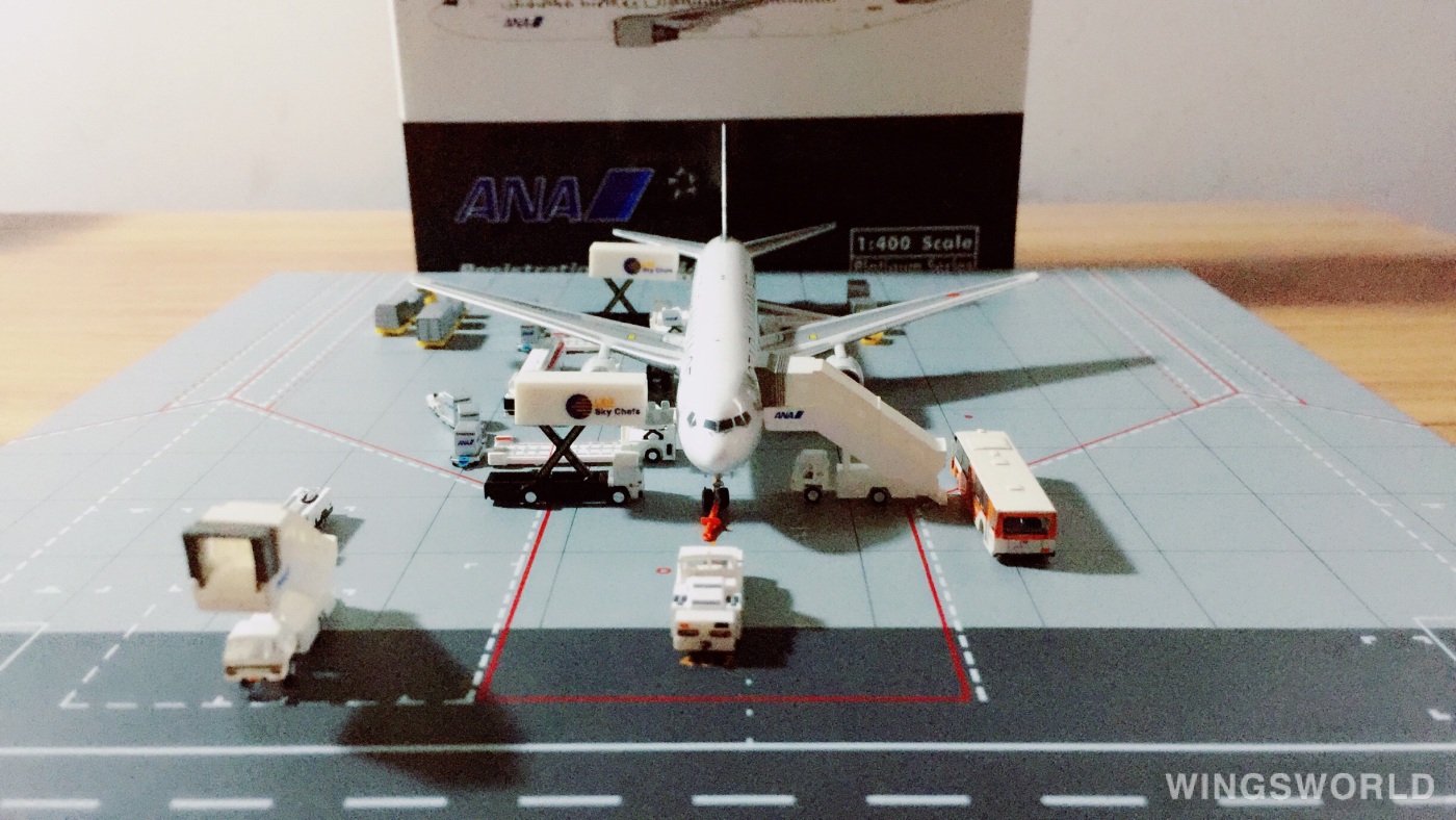 Phoenix 1:400 PH10398 ANA 全日空 Boeing 767-300 JA614A