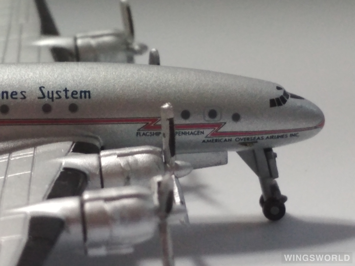 Dragon Models 1:400 55788 American Airlines 美国航空 Lockheed L-049 Constellation NC90925