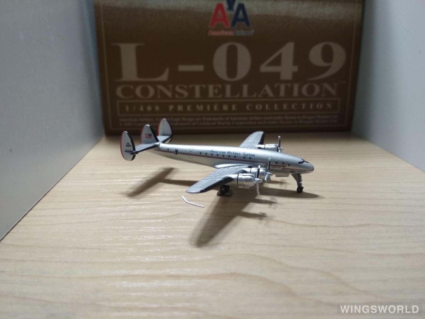 Dragon Models 1:400 55788 American Airlines 美国航空 Lockheed L-049 Constellation NC90925