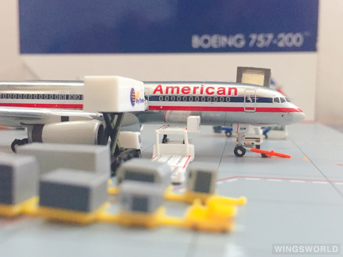 Geminijets 1:400 GJAAL1385 American Airlines 美国航空 Boeing 757-200 N603AA