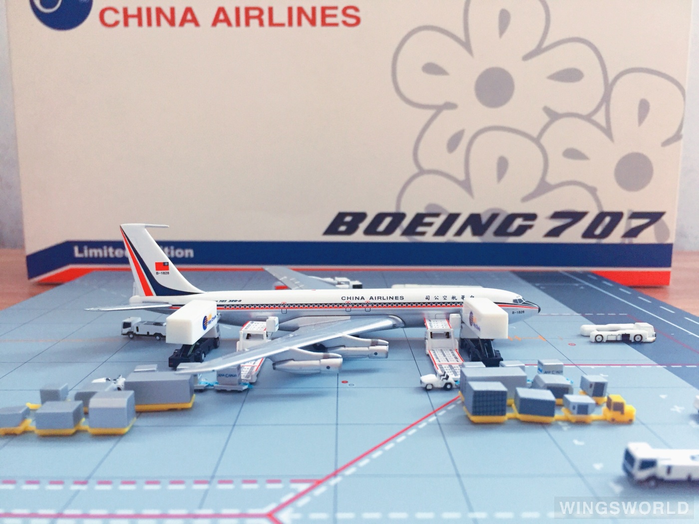 AeroClassics 1:400 ACB1828 China Airlines 中华航空 Boeing 707-300 B-1828
