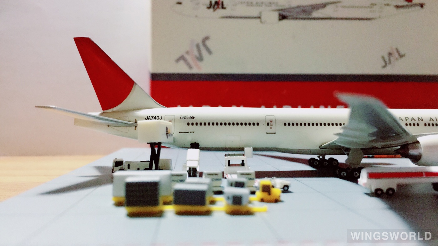 Phoenix 1:400 PH10566 Japan Airlines 日本航空 Boeing 777-300ER JA740J