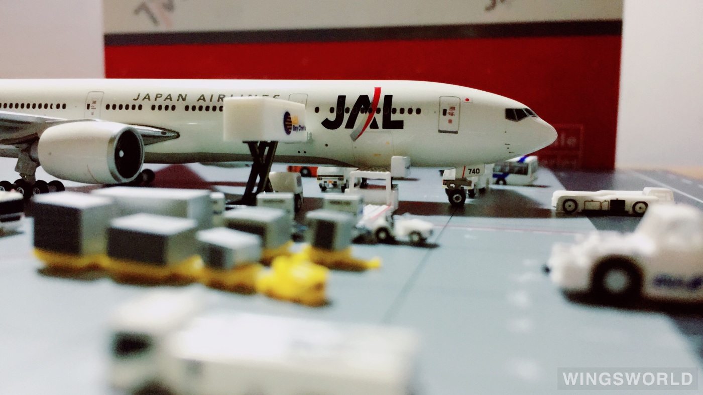 Phoenix 1:400 PH10566 Japan Airlines 日本航空 Boeing 777-300ER JA740J