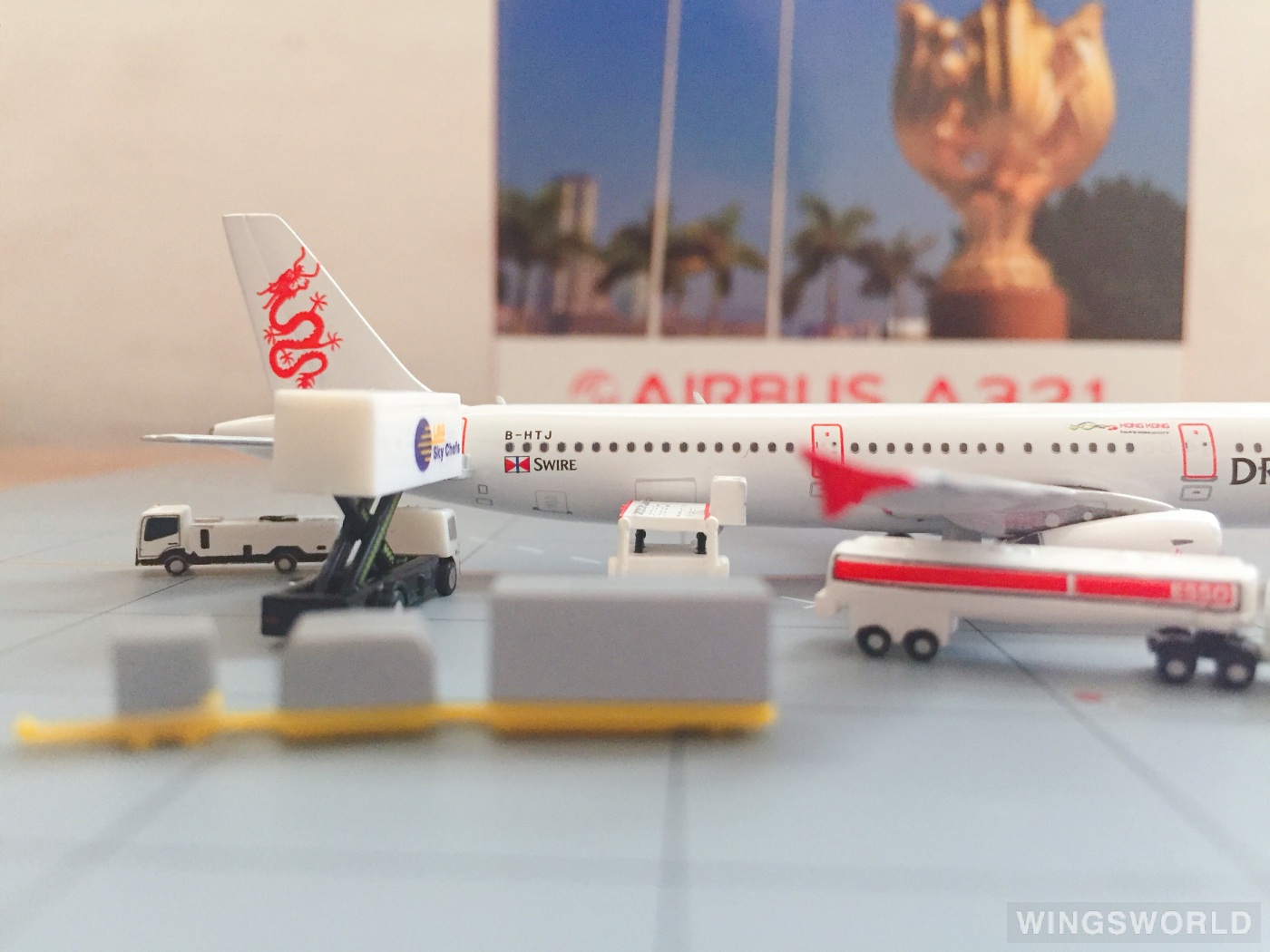 Phoenix 1:400 PH04063 Dragonair 港龙航空 Airbus A321 B-HTJ