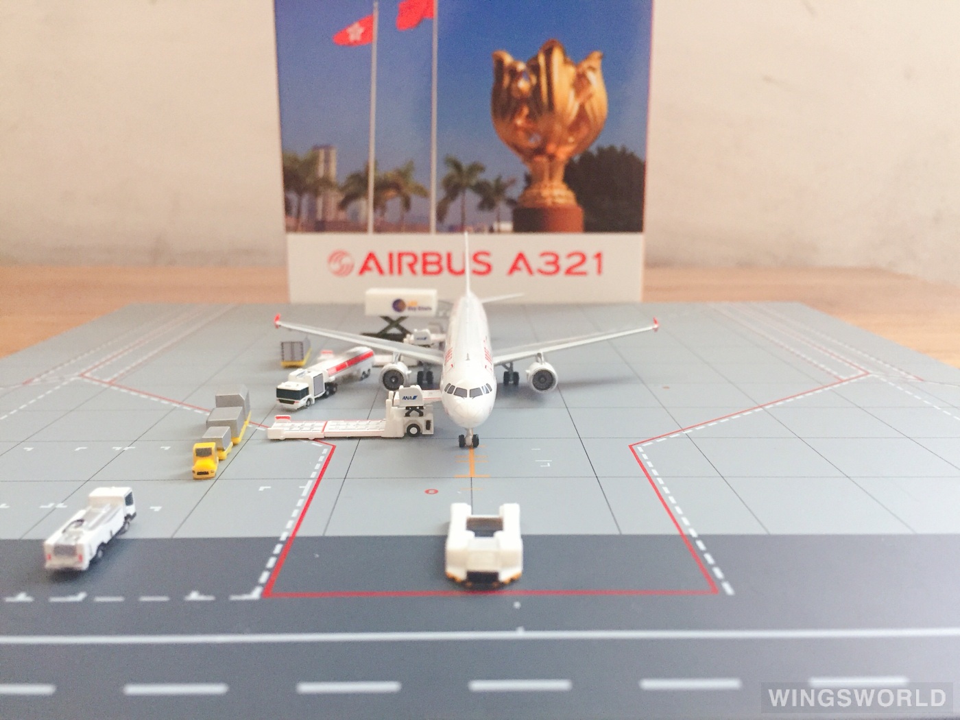 Phoenix 1:400 PH04063 Dragonair 港龙航空 Airbus A321 B-HTJ