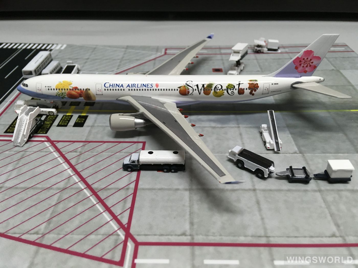 Phoenix 1:400 PH10567 China Airlines 中华航空 Airbus A330-300 B-18311