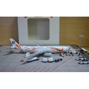 China Eastern 中国东方航空 Airbus A330-300 B-6128 云南公司“大孔雀”彩绘. AC4B6128 AeroClassics 1:400