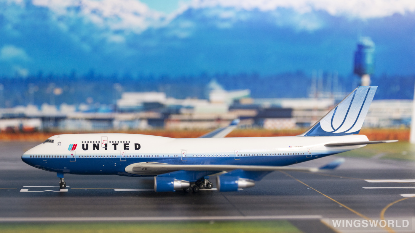 Dragon Models 1:400 55802 United Airlines 美国联合航空 Boeing 747-400 N196UA