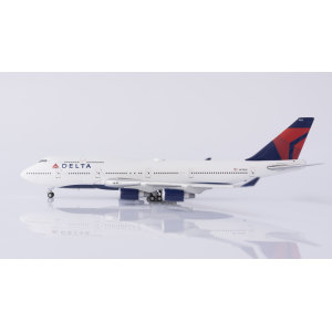 Delta Air Lines 达美航空 Boeing 747-400 N670US 2007s colors. With rolling gear. GJDAL1450 Geminijets 1:400