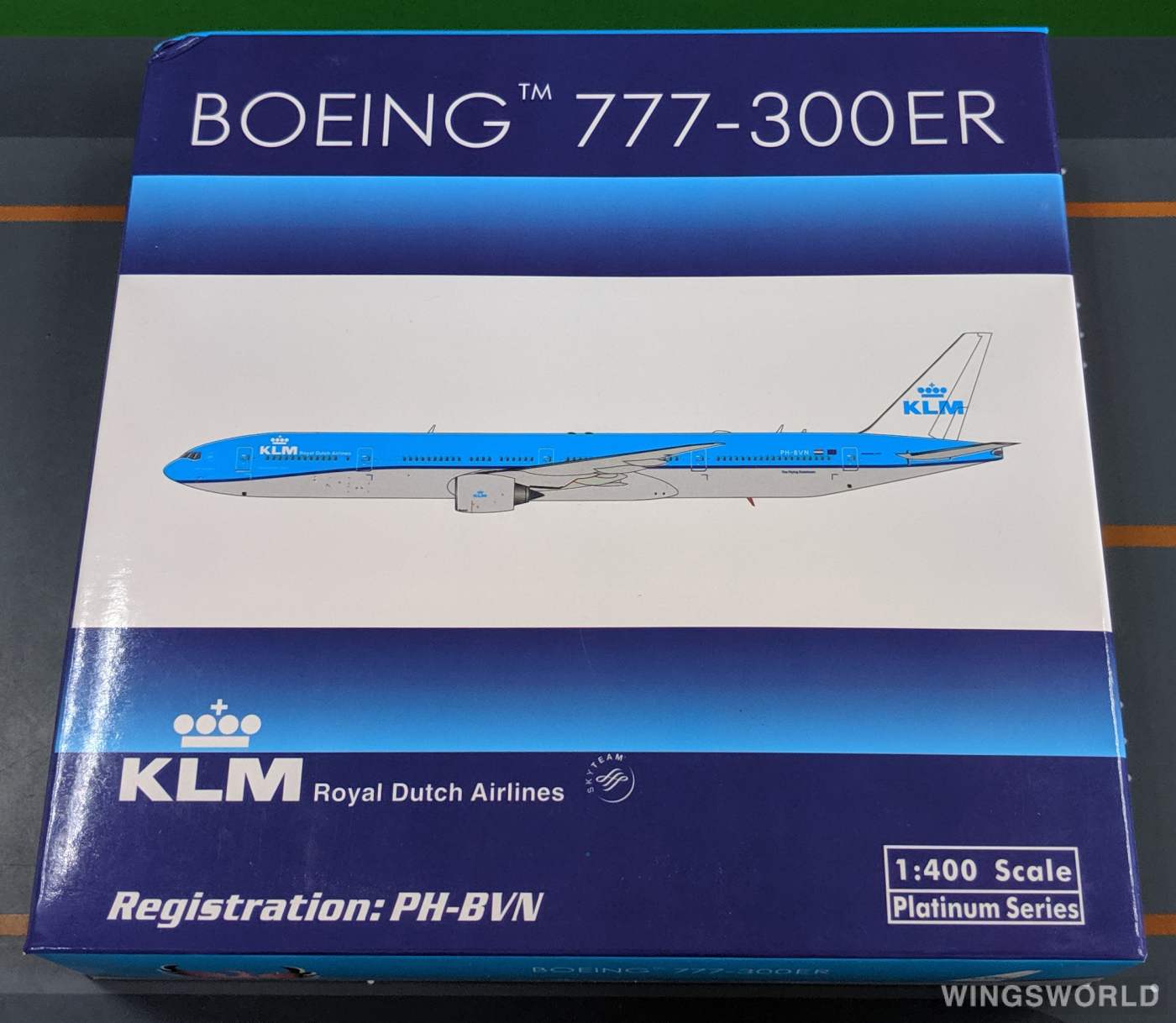 Phoenix 1:400 PH11095 KLM 荷兰皇家航空 Boeing 777-300ER PH-BVN