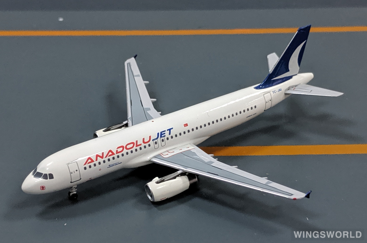 AeroClassics 1:400 ACTCJAI AnadoluJet Airbus A320 TC-JAI