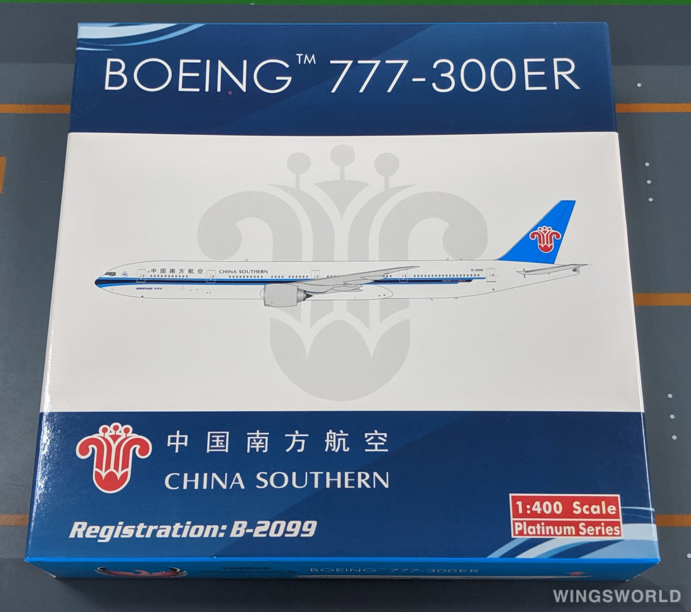 Phoenix 1:400 PH10898 China Southern 中国南方航空 Boeing 777-300ER B-2099