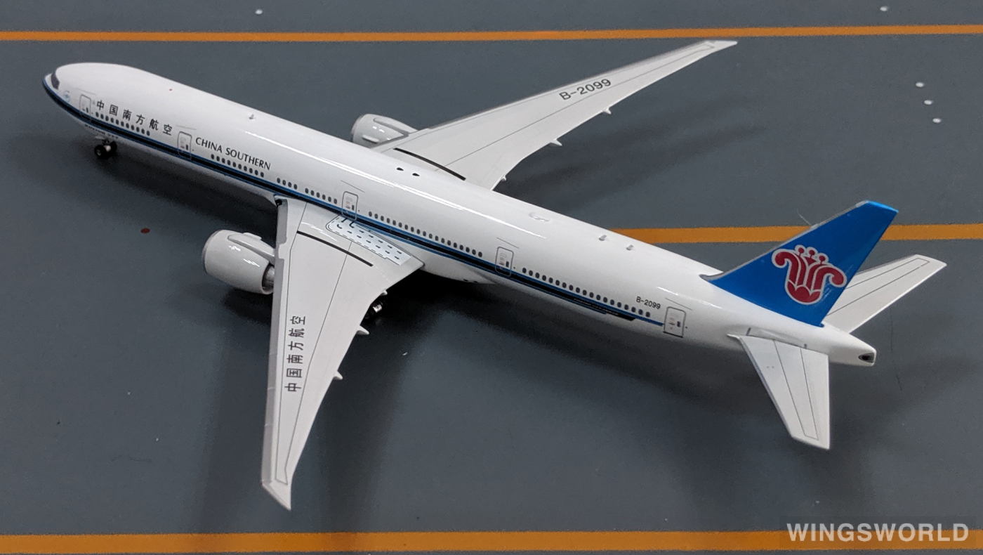 Phoenix 1:400 PH10898 China Southern 中国南方航空 Boeing 777-300ER B-2099