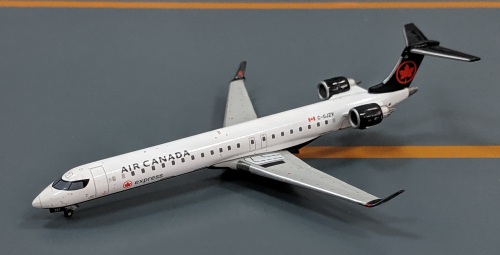 Air Canada 加拿大航空 Bombardier CRJ900 C-GJZV  GJACA1675 Geminijets 1:400
