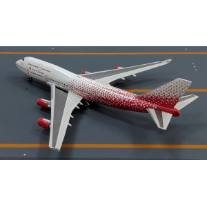 Rossiya Airlines 俄罗斯国家航空 Boeing 747-400 EI-XLF  LH4042 JC Wings 1:400