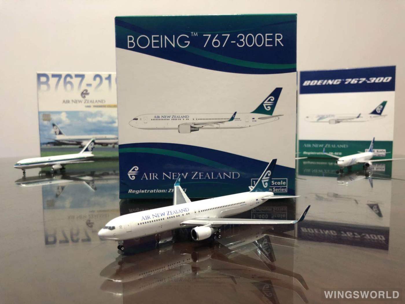 Phoenix 1:400 PH10672 Air New Zealand 新西兰航空 Boeing 767-300 ZK-NCI