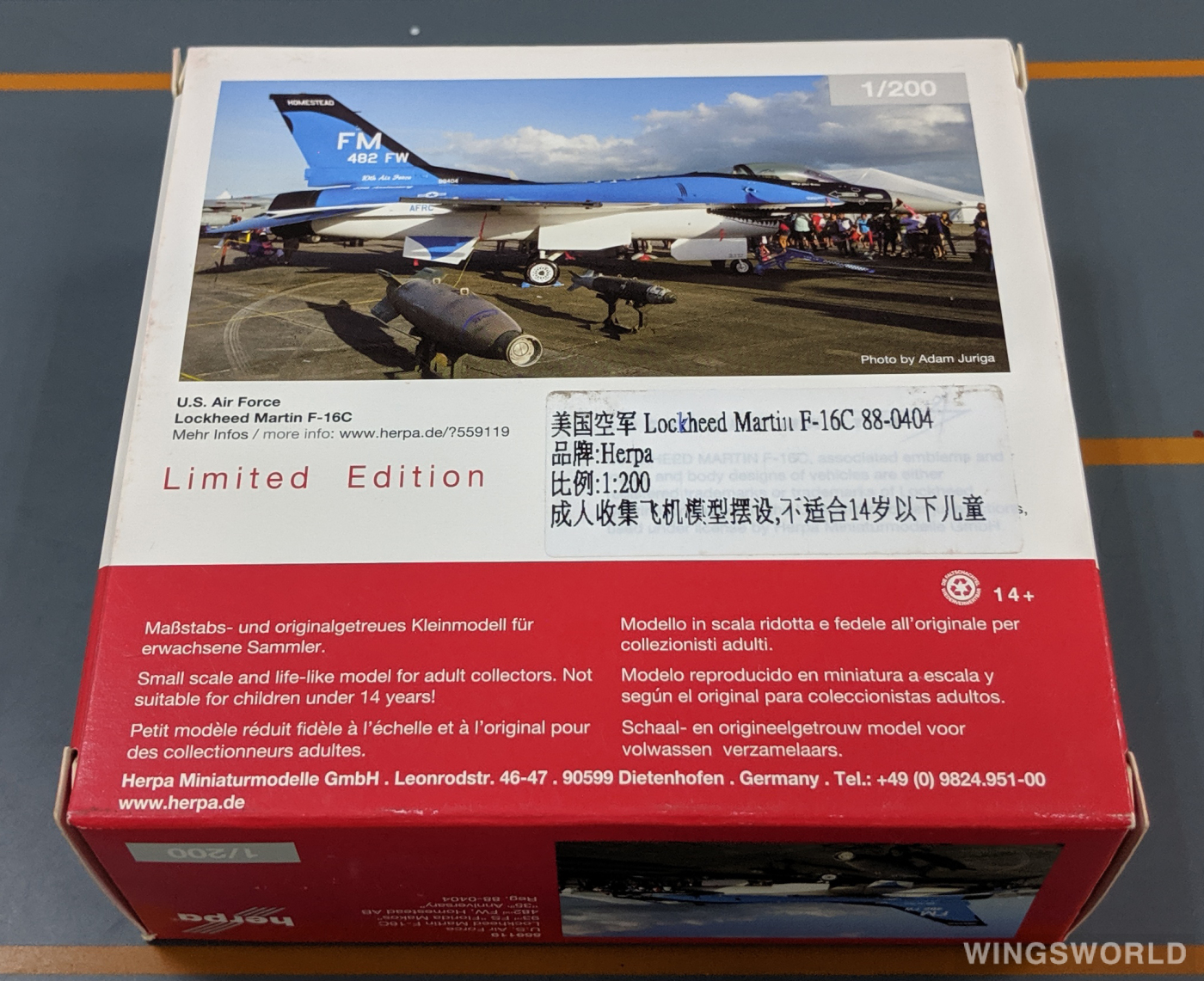 Herpa 1:200 559119 USAF 美国空军 Lockheed Martin F-16 88-0404