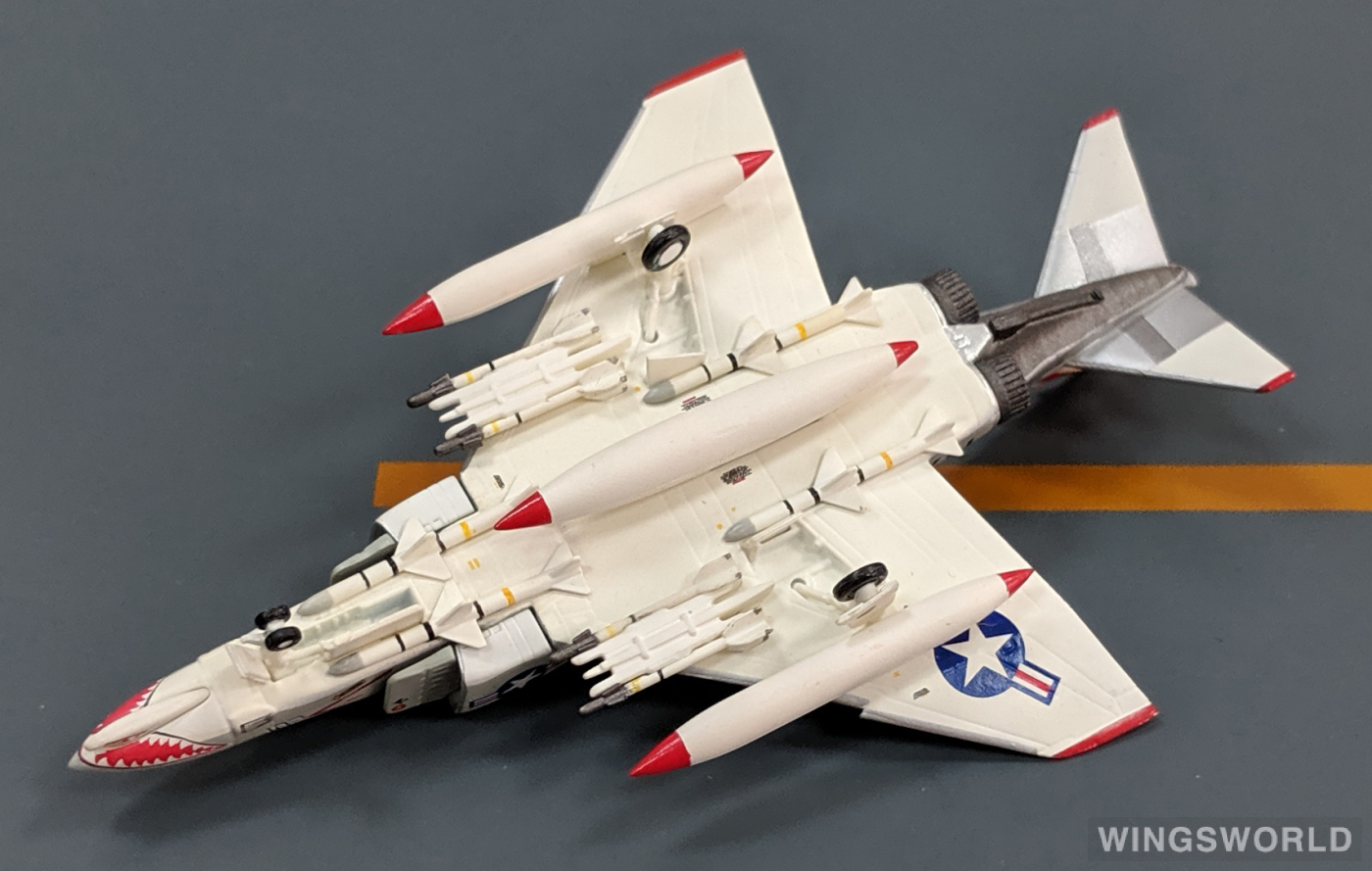 Hogan 1:200 HG6719 U.S. Navy 美国海军 McDonnell Douglas F-4 NL 201