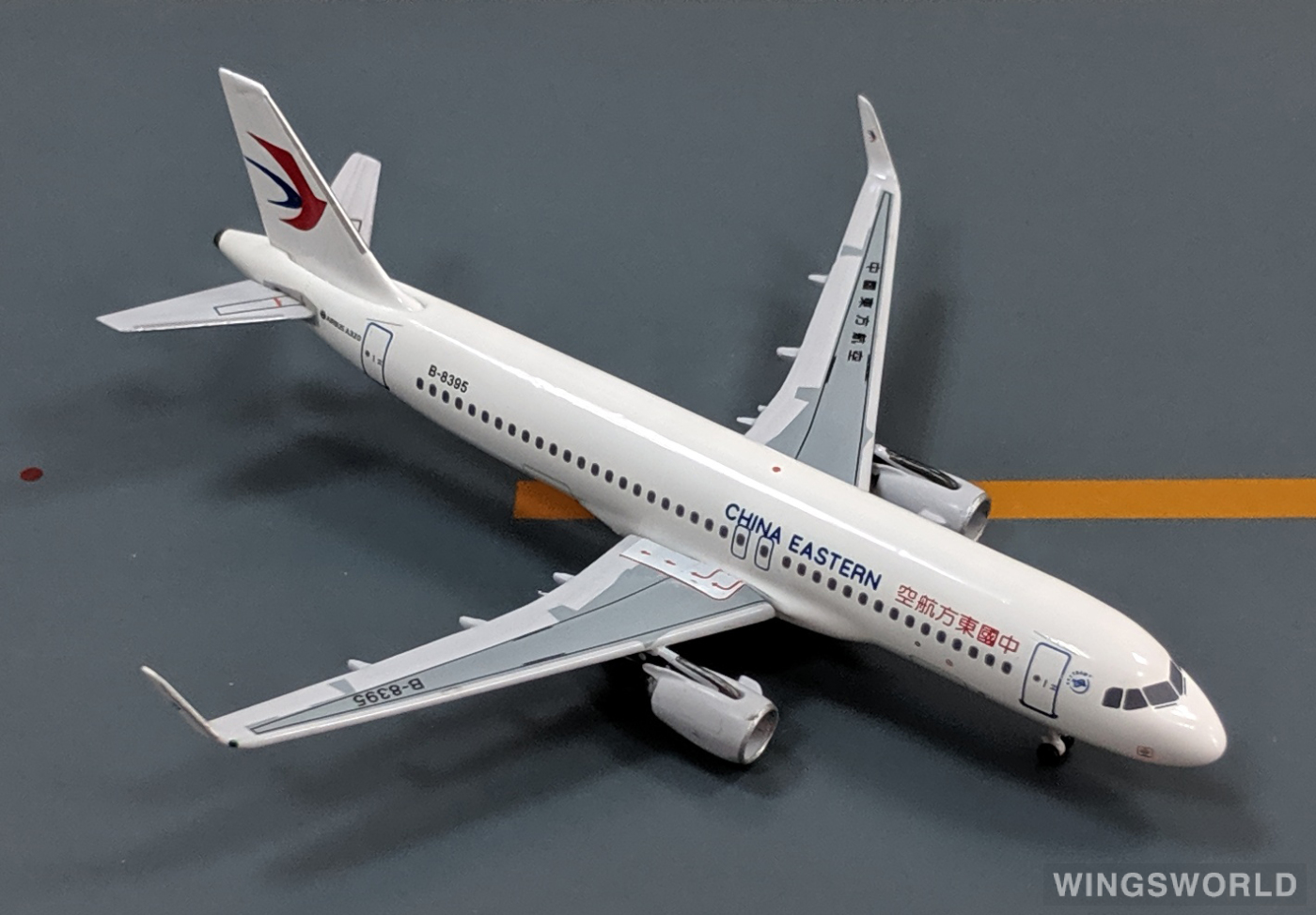 AeroClassics 1:400 AC4B8395 China Eastern 中国东方航空 Airbus A320 B-8395