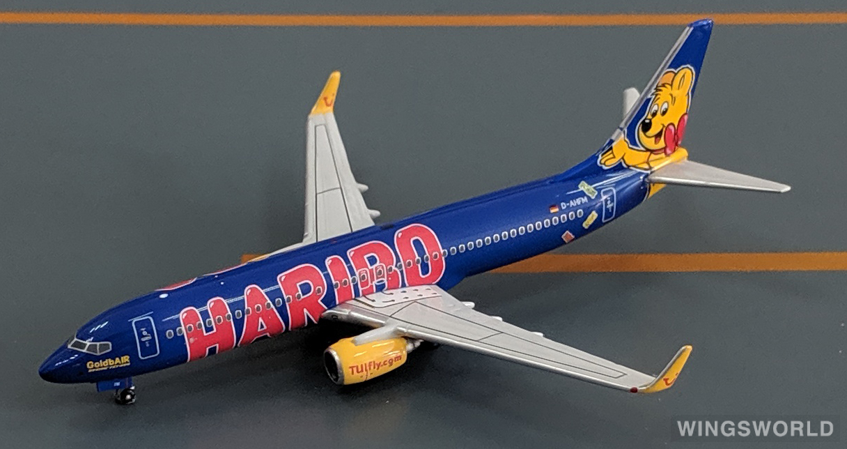 Phoenix 1:400 PH10295 TUI Airways 途易航空 Boeing 737-800 D-AHFM