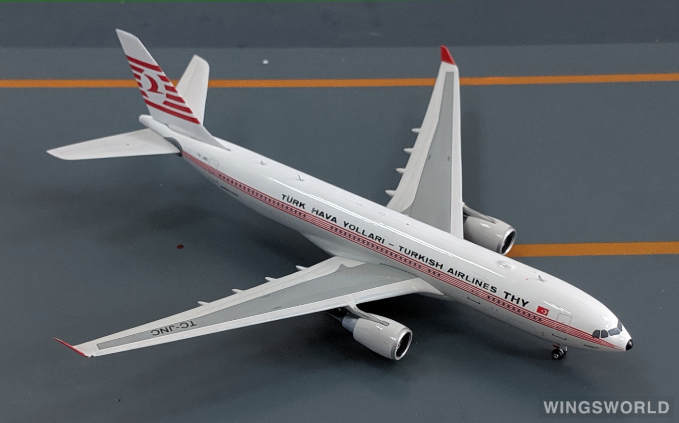 Phoenix 1:400 PH11267 Turkish Airlines 土耳其航空 Airbus A330-200 TC-JNC