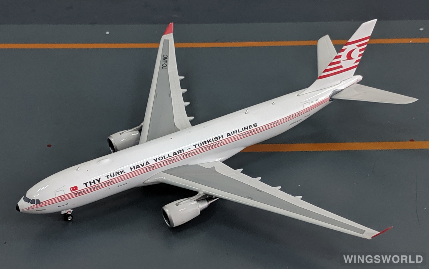 Phoenix 1:400 PH11267 Turkish Airlines 土耳其航空 Airbus A330-200 TC-JNC