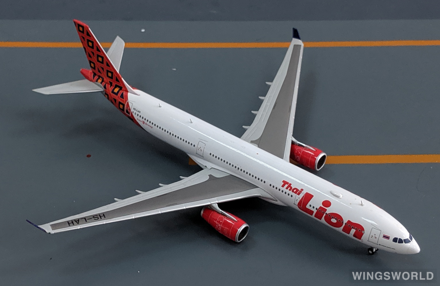 JC Wings 1:400 LH4065 Lion Air 狮子航空 Airbus A330-300 HS-LAH