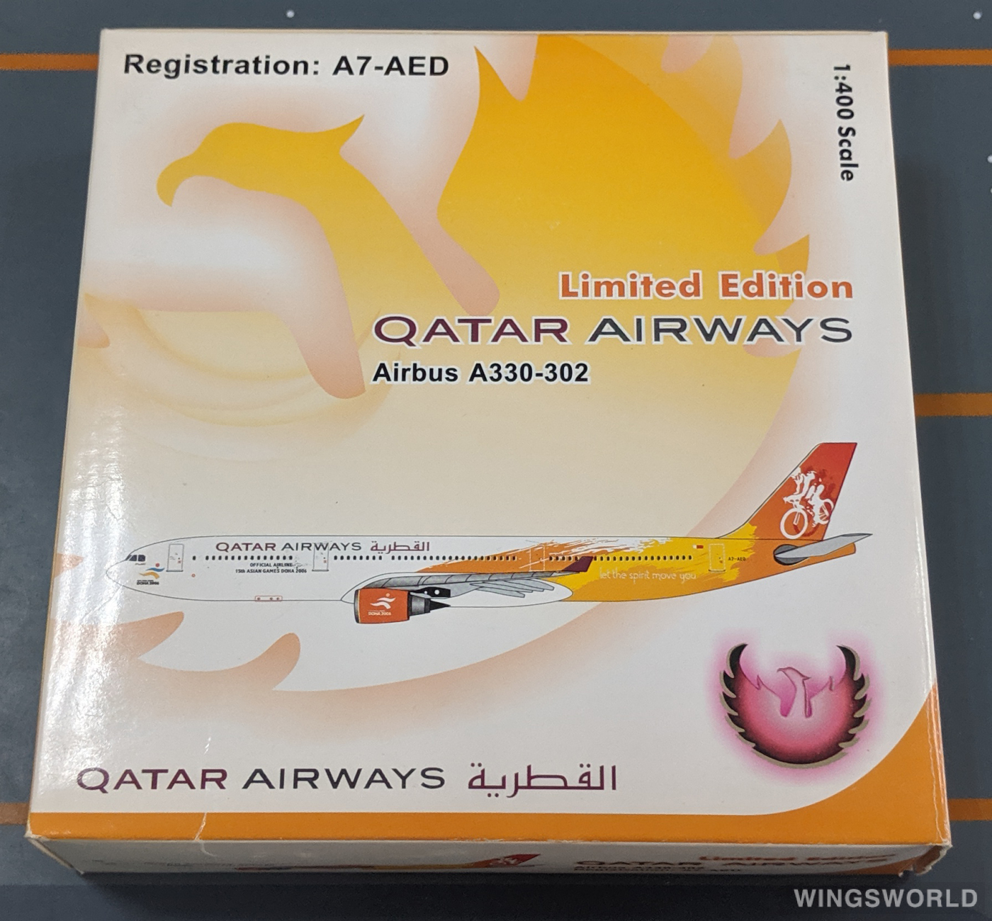 Phoenix 1:400 PH10080 Qatar 卡塔尔航空 Airbus A330-300 A7-AED