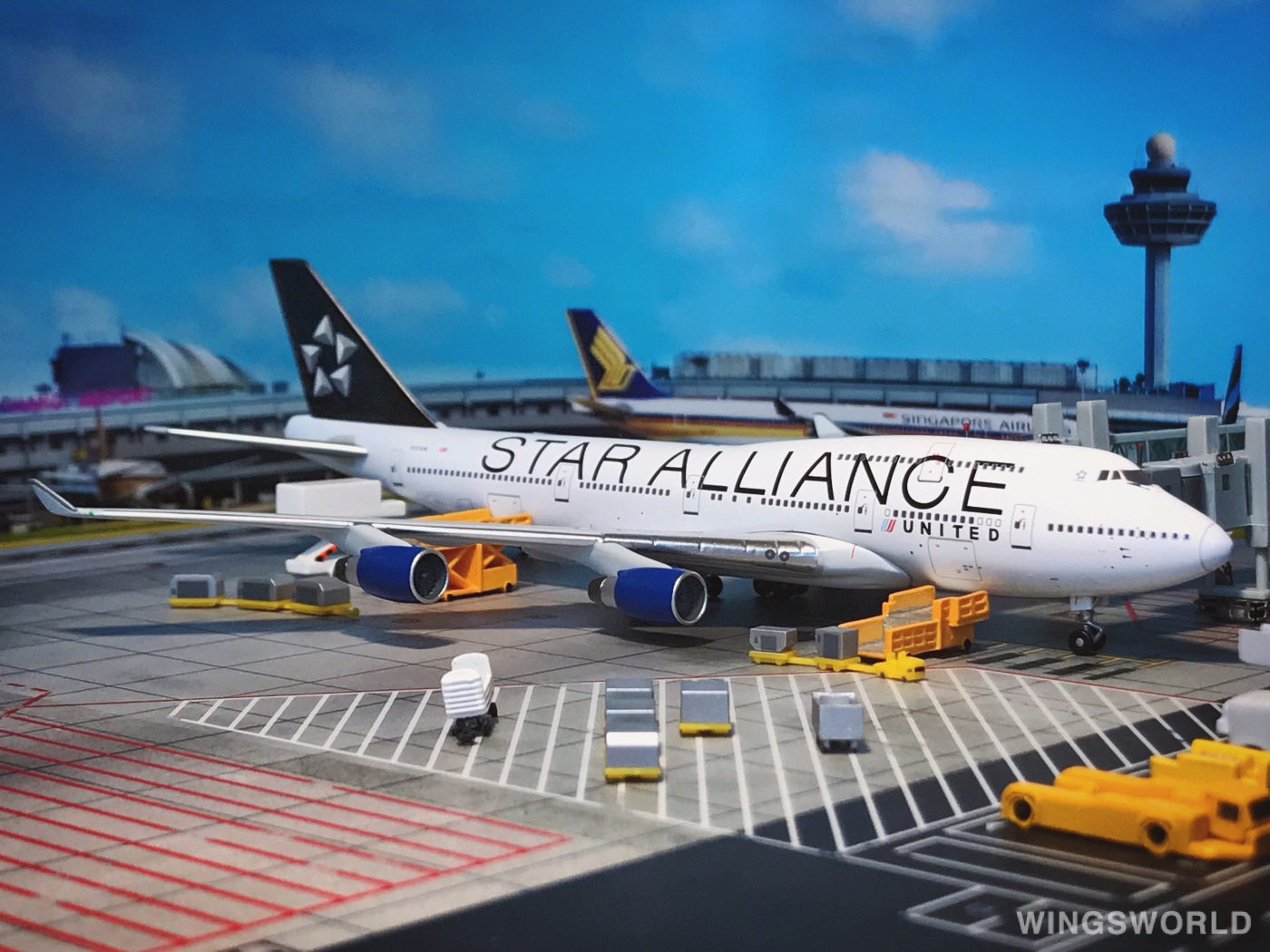 Apollo 1:400 A13054 United Airlines 美国联合航空 Boeing 747-400 N121UA