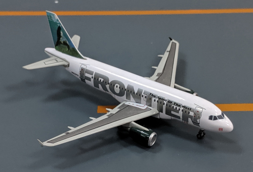 Frontier Airlines 边疆航空 Airbus A319 N905FR  55565 Dragon Models 1:400