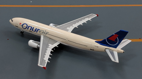 Onur Air Airbus A300-600 TC-OAB  PH10378 Phoenix 1:400