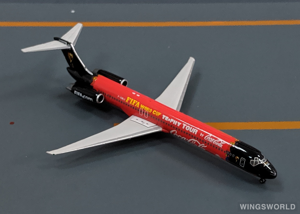 Phoenix 1:400 PH10404 Blue Line McDonnell Douglas MD-83 F-GMLU