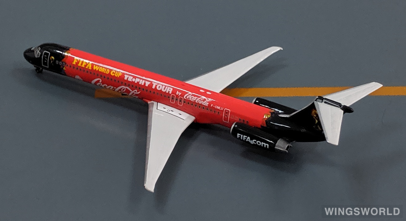 Phoenix 1:400 PH10404 Blue Line McDonnell Douglas MD-83 F-GMLU