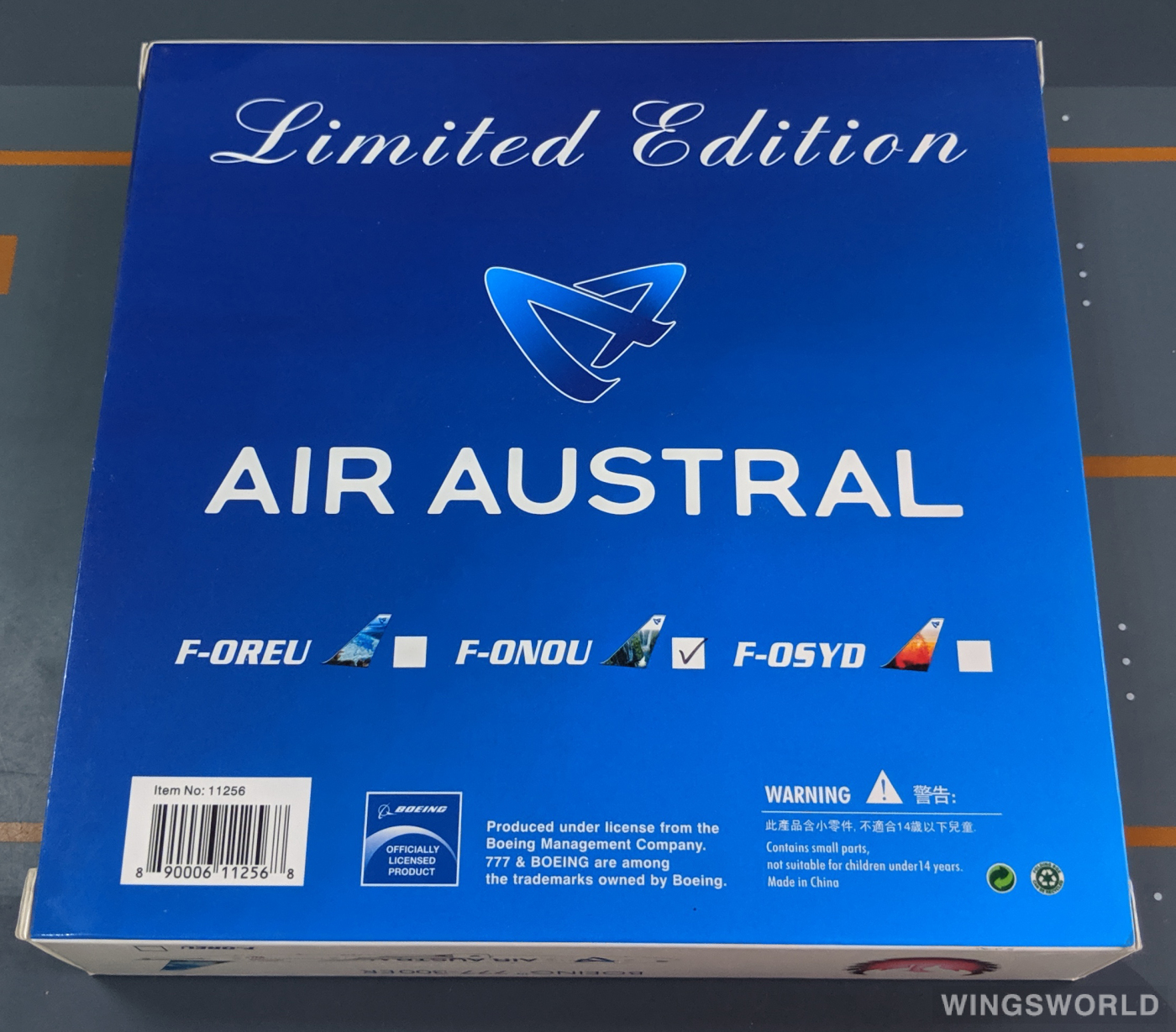 Phoenix 1:400 PH11256A Air Austral 留尼旺航空 Boeing 777-300ER F-ONOU