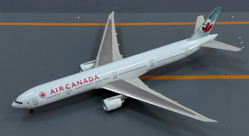 Air Canada 加拿大航空 Boeing 777-300 C-FITL  55497 Dragon Models 1:400
