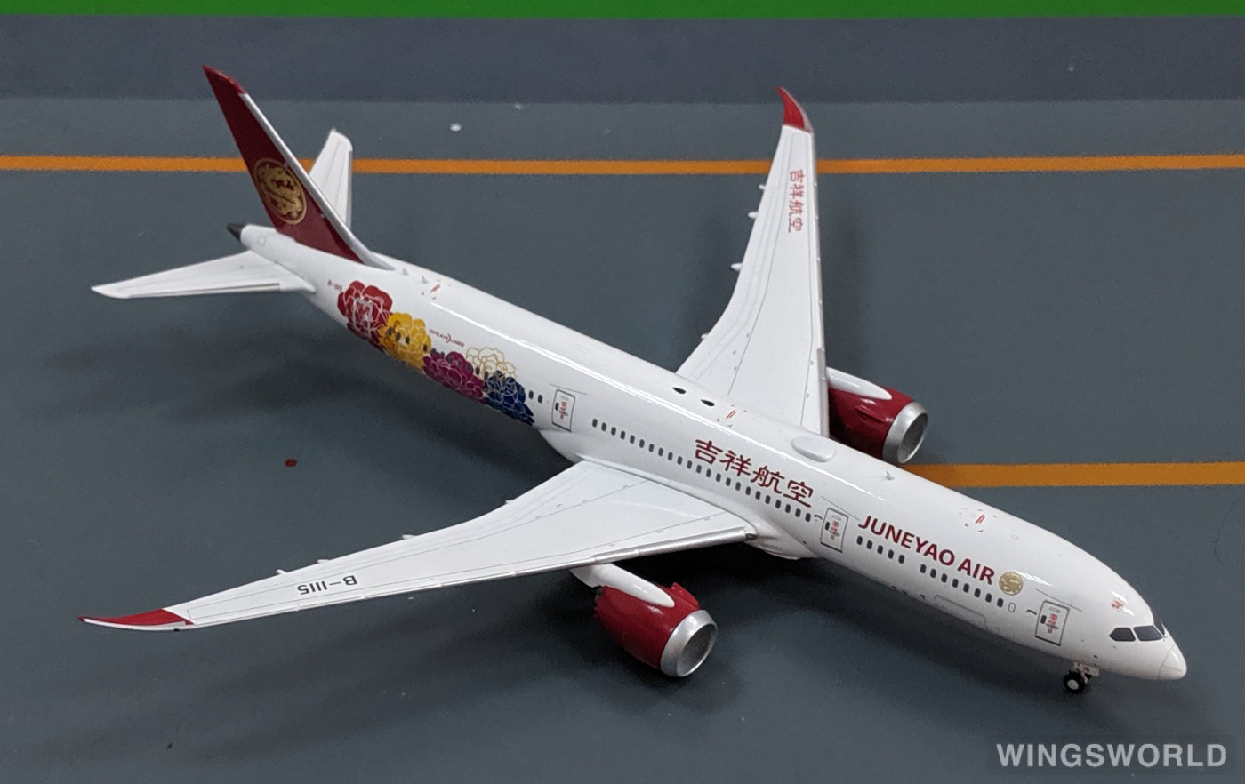 NGmodels 1:400 NG55007 Juneyao Airlines 吉祥航空 Boeing 787-9 B-1115