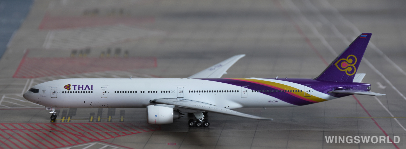 Phoenix 1:400 PH10873 Thai Airways 泰国国际航空 Boeing 777-300 HS-TKM