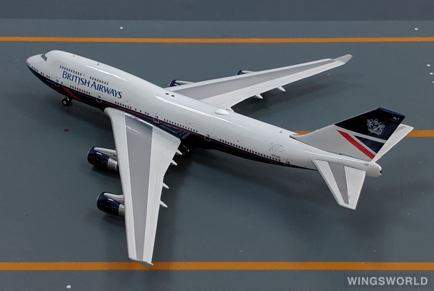 Phoenix 1:400 PH04266 British Airways 英国航空 Boeing 747-400 G-BNLY