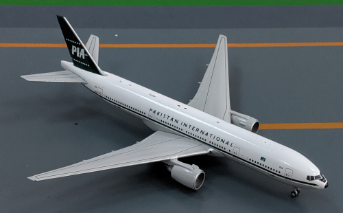 PIA 巴基斯坦航空 Boeing 777-200 AP-BMG 复古 XX4308 JC Wings 1:400
