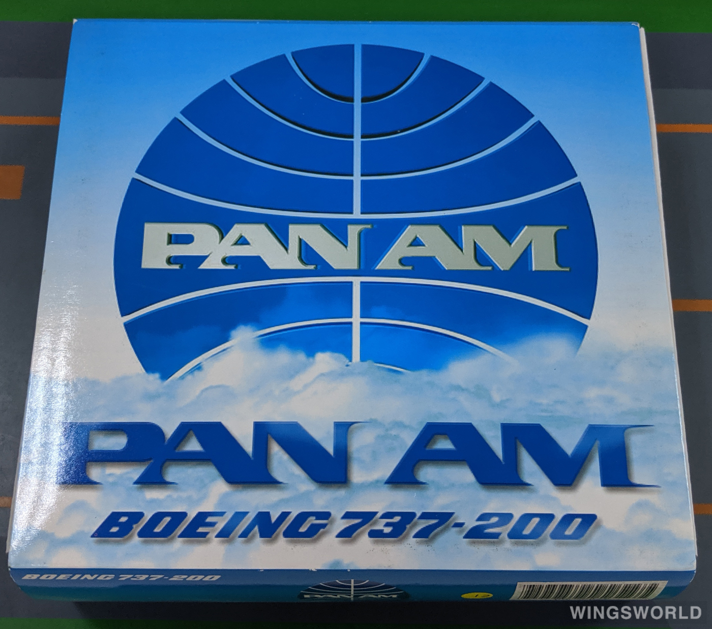 BBOX 1:200 BBOX007P Pan Am 泛美航空 Boeing 737-200 N70724