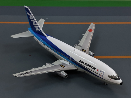 Hogan 1:200 Boeing 737-200 ANA 全日空EL20025 JA8456 的相册- 飞机