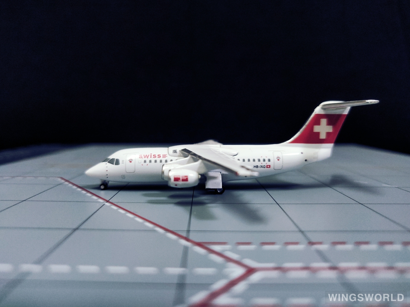Jet-X 1:400 JX322 Swiss 瑞士国际航空 BAe 146 HB-IXG
