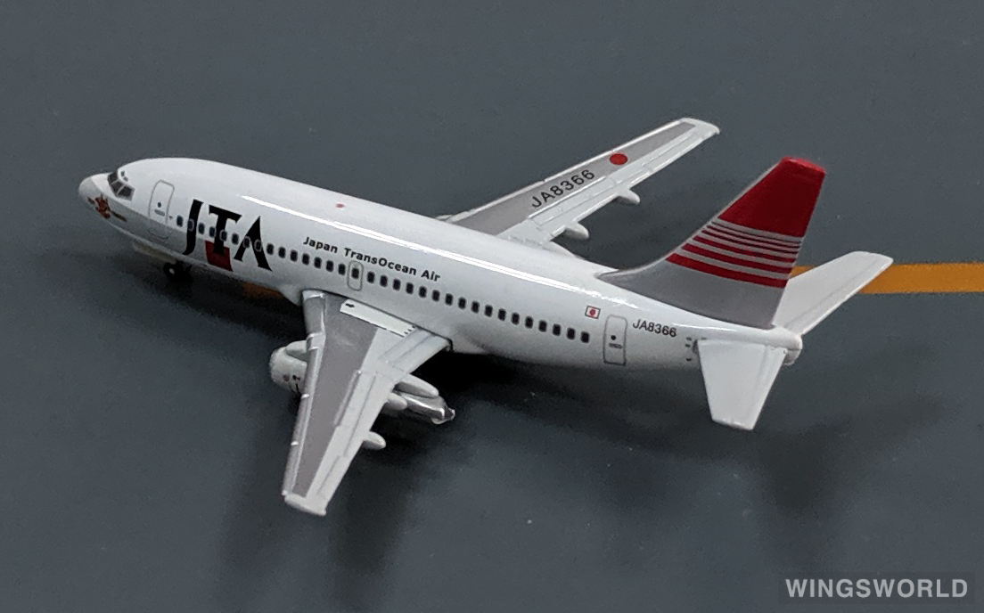 Geminijets 1:400 GJJTA249 Japan Transocean Air 日本越洋航空 Boeing 737-200 JA8366