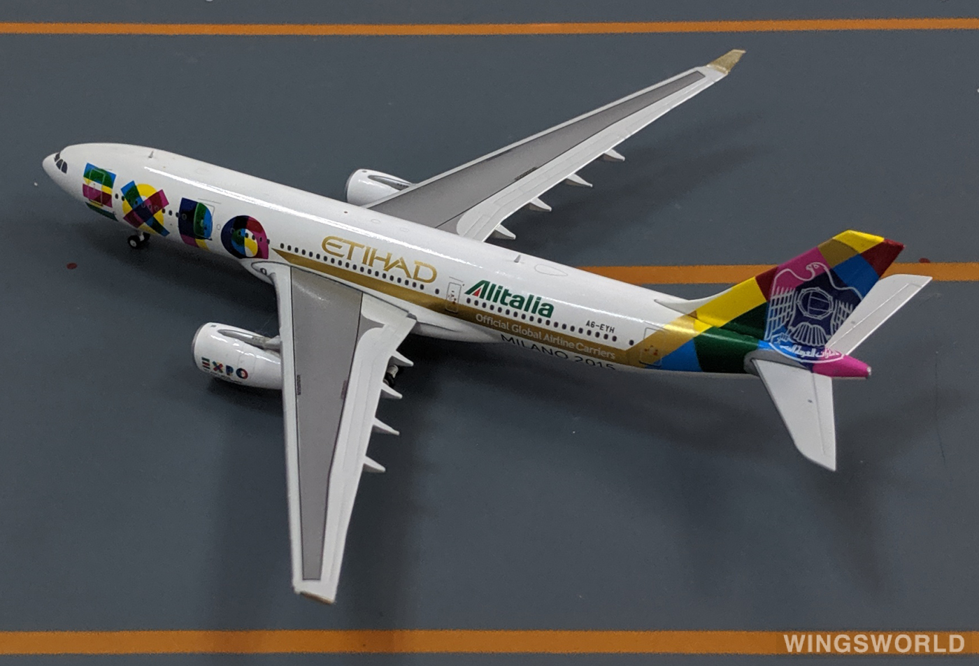 JC Wings 1:400 XX4949 Etihad Airways 阿提哈德航空 Airbus A330-200 A6-EYH