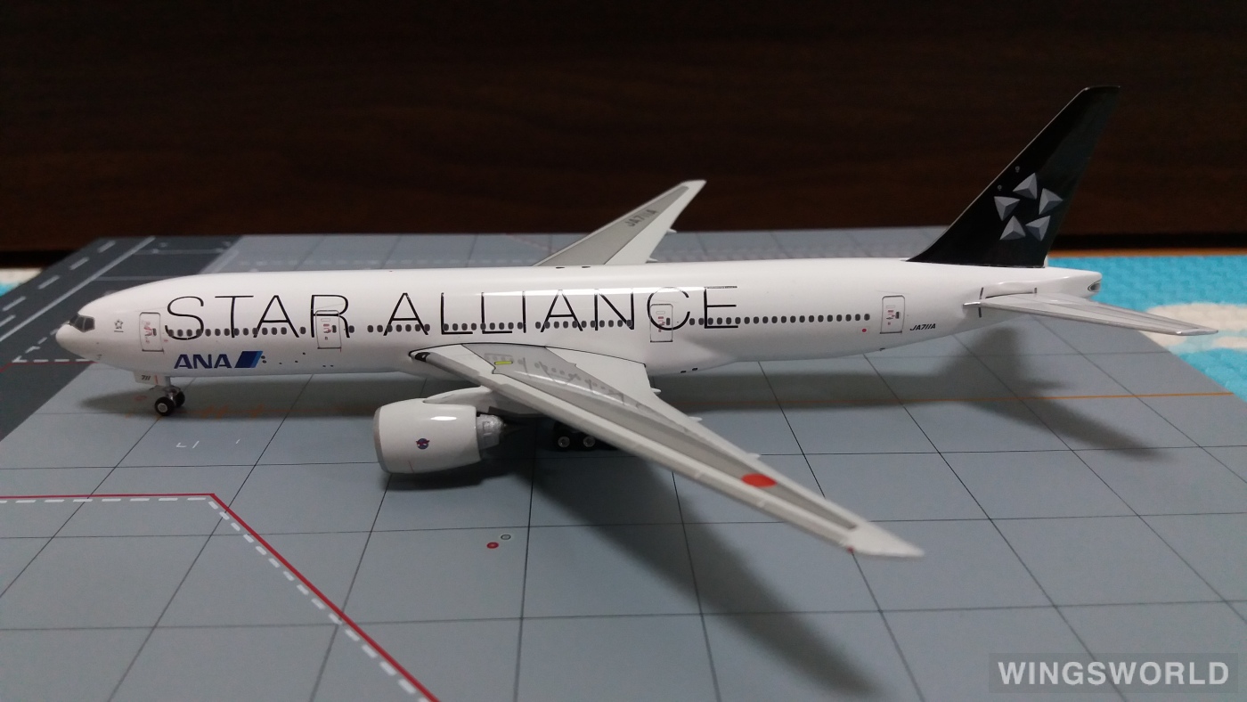 Phoenix 1:400 Boeing 777-200 ANA 全日空PH10419 JA711A Star