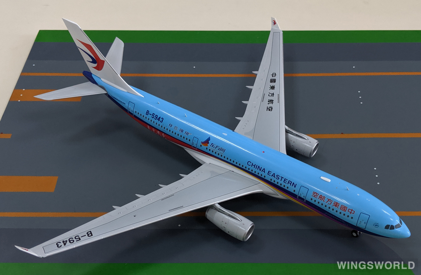 中国東方航空 B738 1/200 中国東方航空 B738 1/200 中国東方航空 B738 1/200 中国東方航空