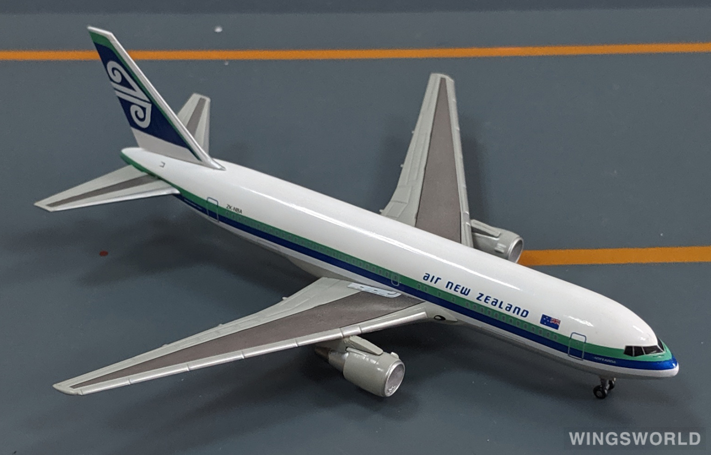 Dragon Models 1:400 55032 Air New Zealand 新西兰航空 Boeing 767-200 ZK-NBA