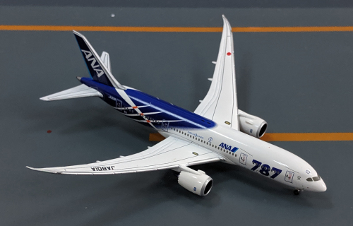 ANA 全日空 Boeing 787-8 JA801A  NH50059 Hogan 1:500