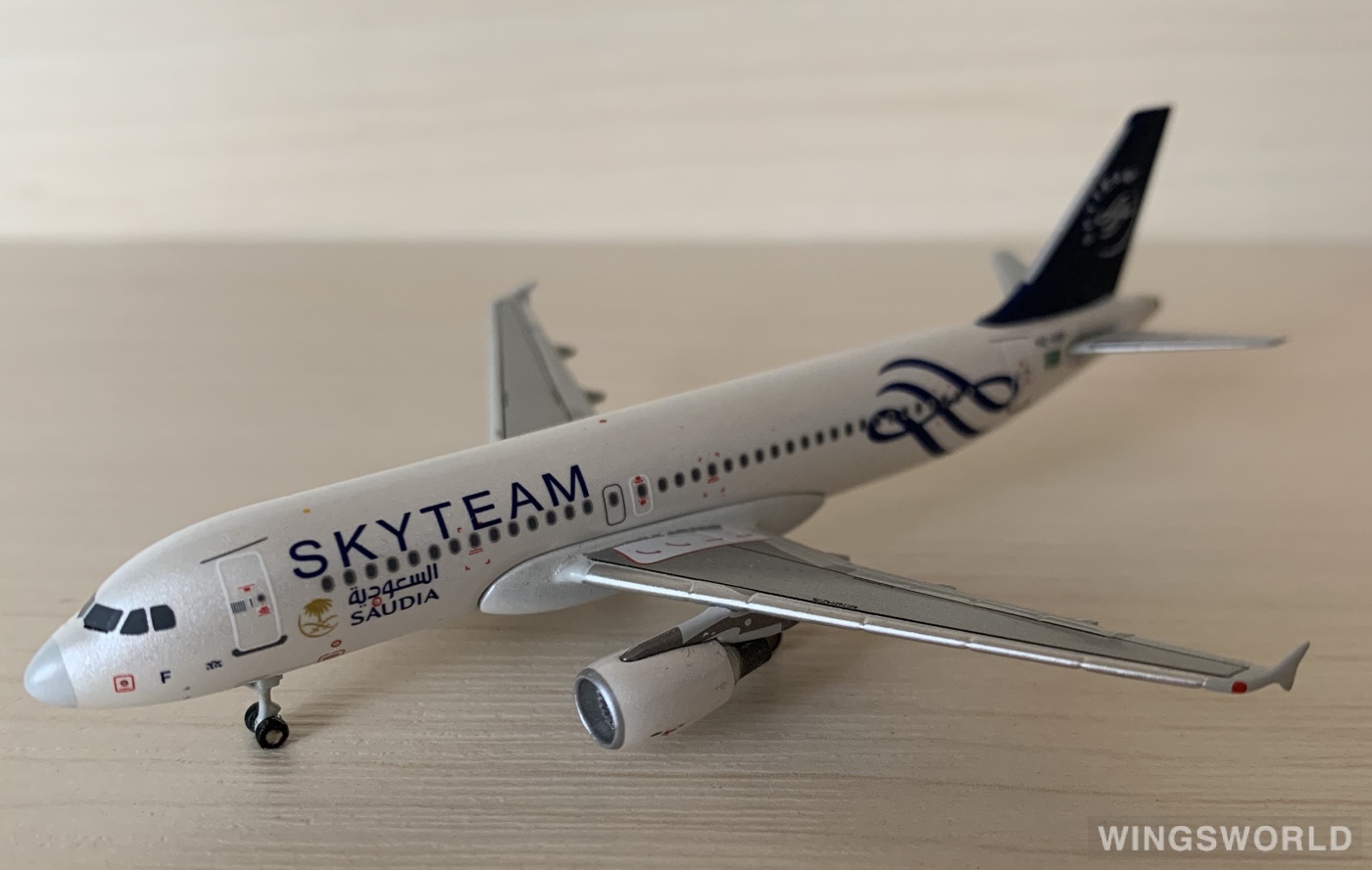 JC Wings 1:400 XX4401 Saudia 沙特阿拉伯航空 Airbus A320 HZ-ASF